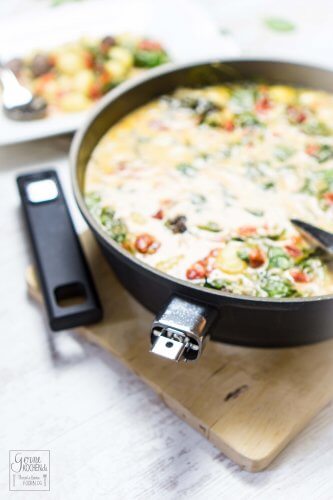 Ofengnocchi mit Spinat und Merguez