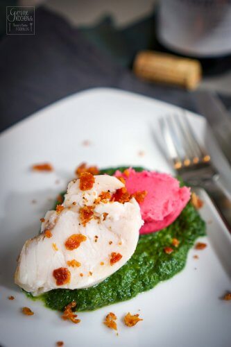 Seeteufel auf Curry-Rahmspinat und pinkem Kartoffelpüree