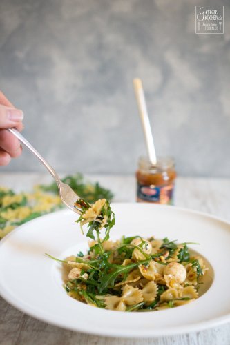 Mediterraner Pastasalat