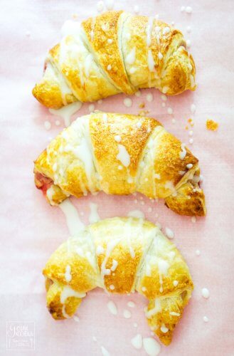 Erdbeer-Cheesecake-Croissants
