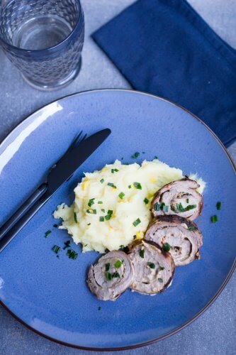 Kalbsröllchen mit Dattel-Bacon Füllung und Kartoffel-Mais-Püree
