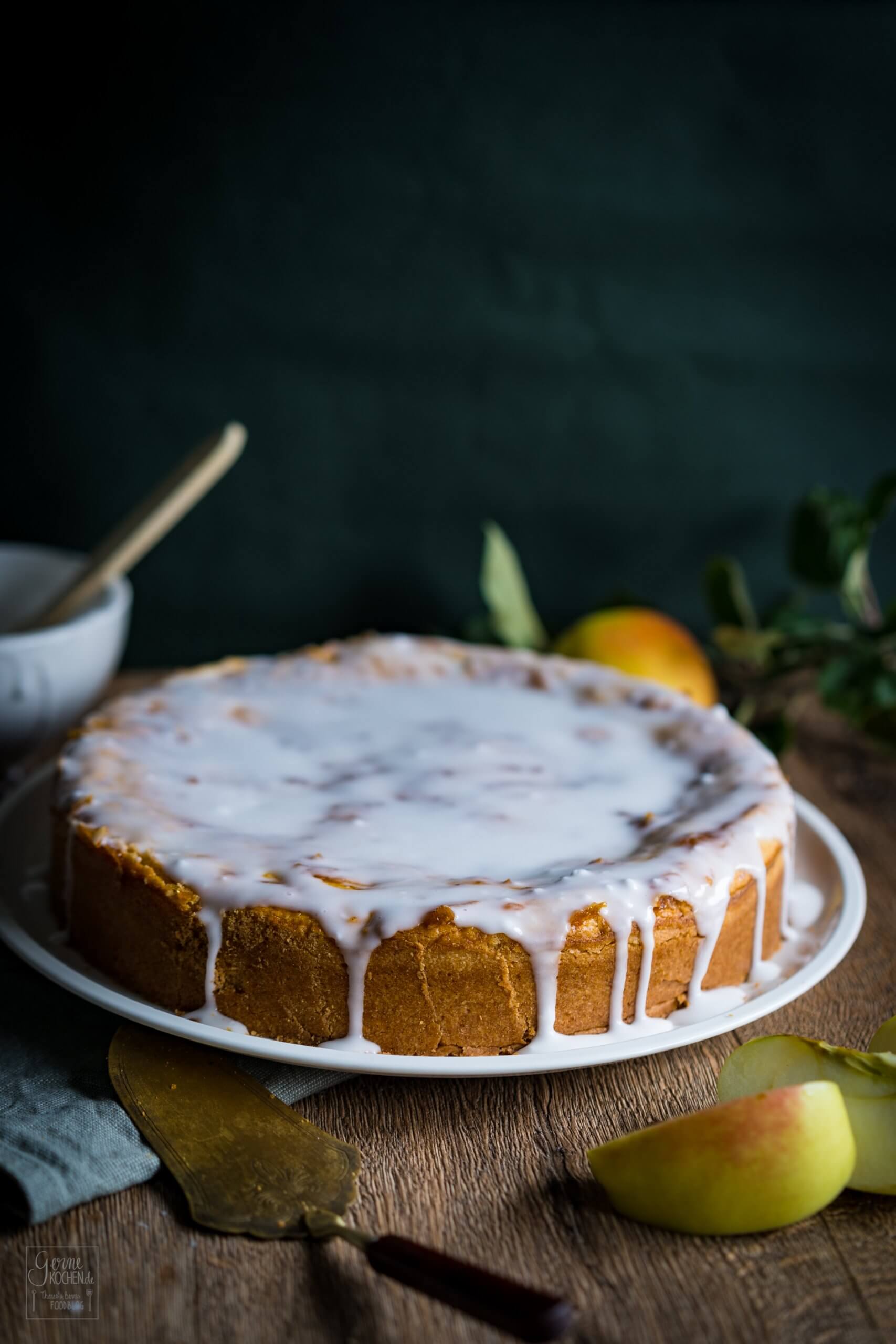 Gedeckter Apfelkuchen