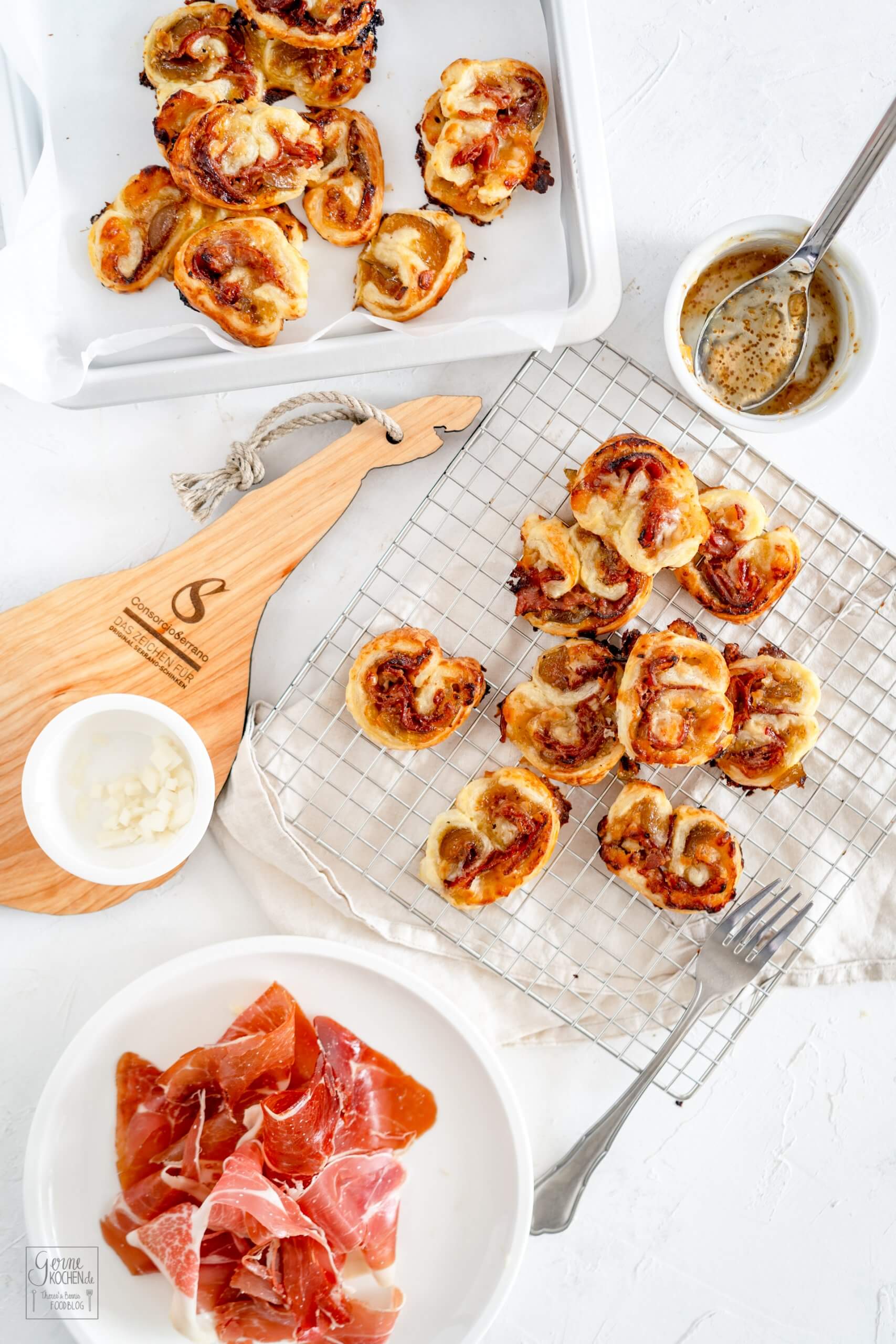 Blätterteigröllchen