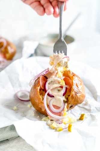 Ofenkartoffel bzw. Kumpir mit Thunfischsauce