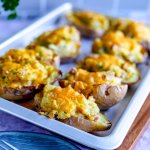 Gefüllte Ofenkartoffel