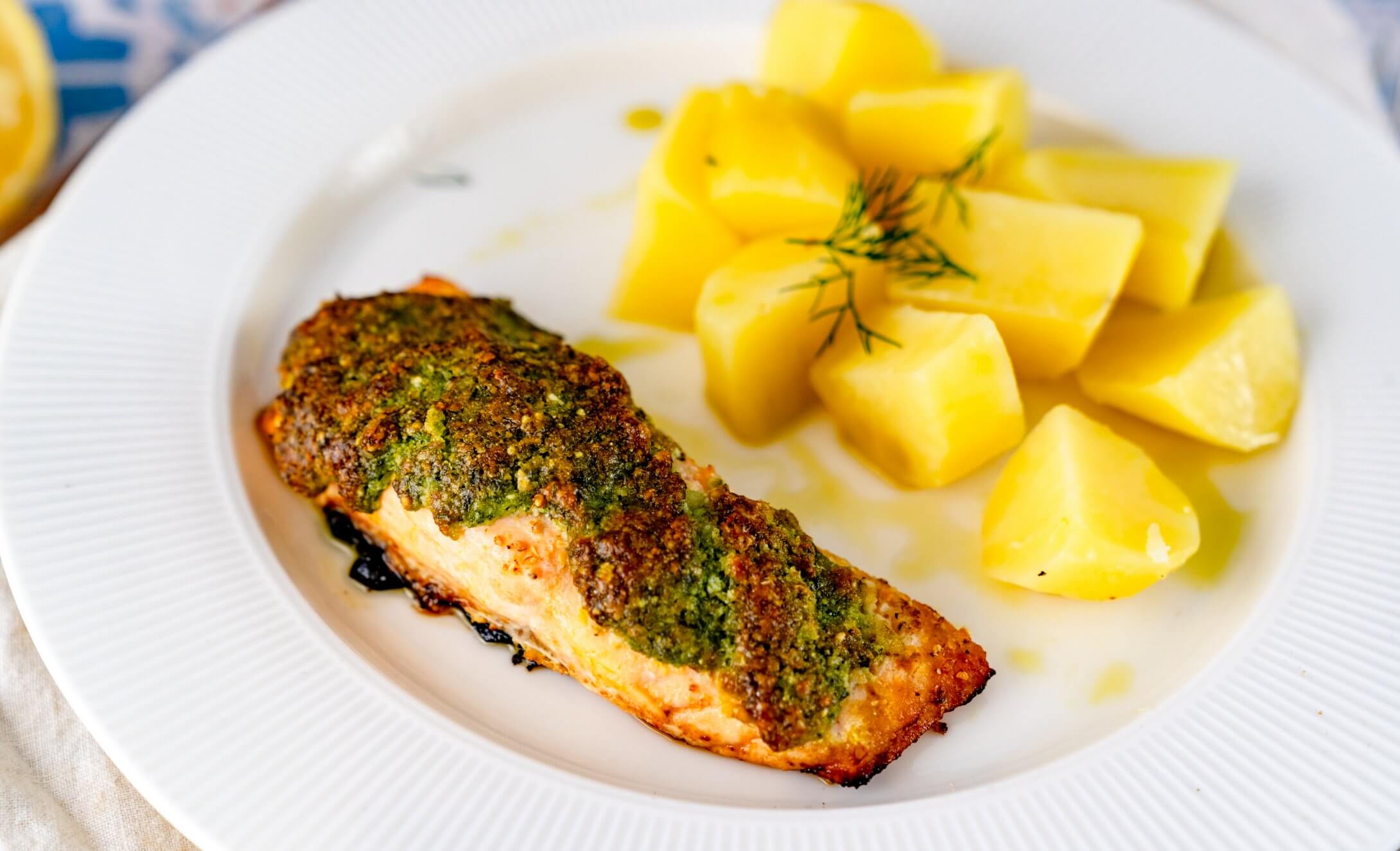 Lachs mit Kräuterkruste