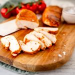 Hähnchenbrustaufschnitt