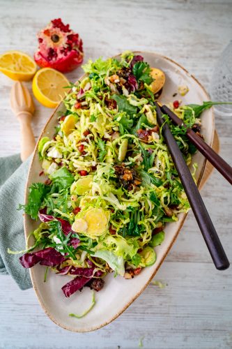 Rosenkohlsalat mit karamellisiertem Bacon