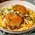 Kalbsmedaillons mit Kräuterkruste