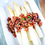 Spargel mit Specksauce